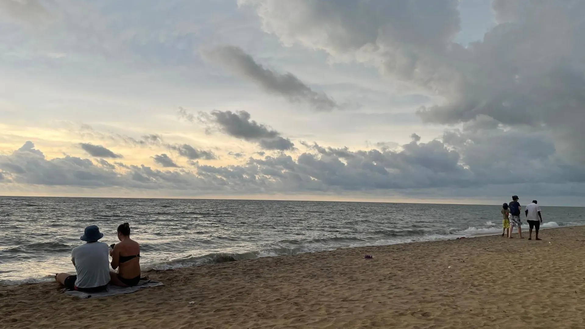 Blissfam Villa & Hostel Negombo Bed & Breakfast