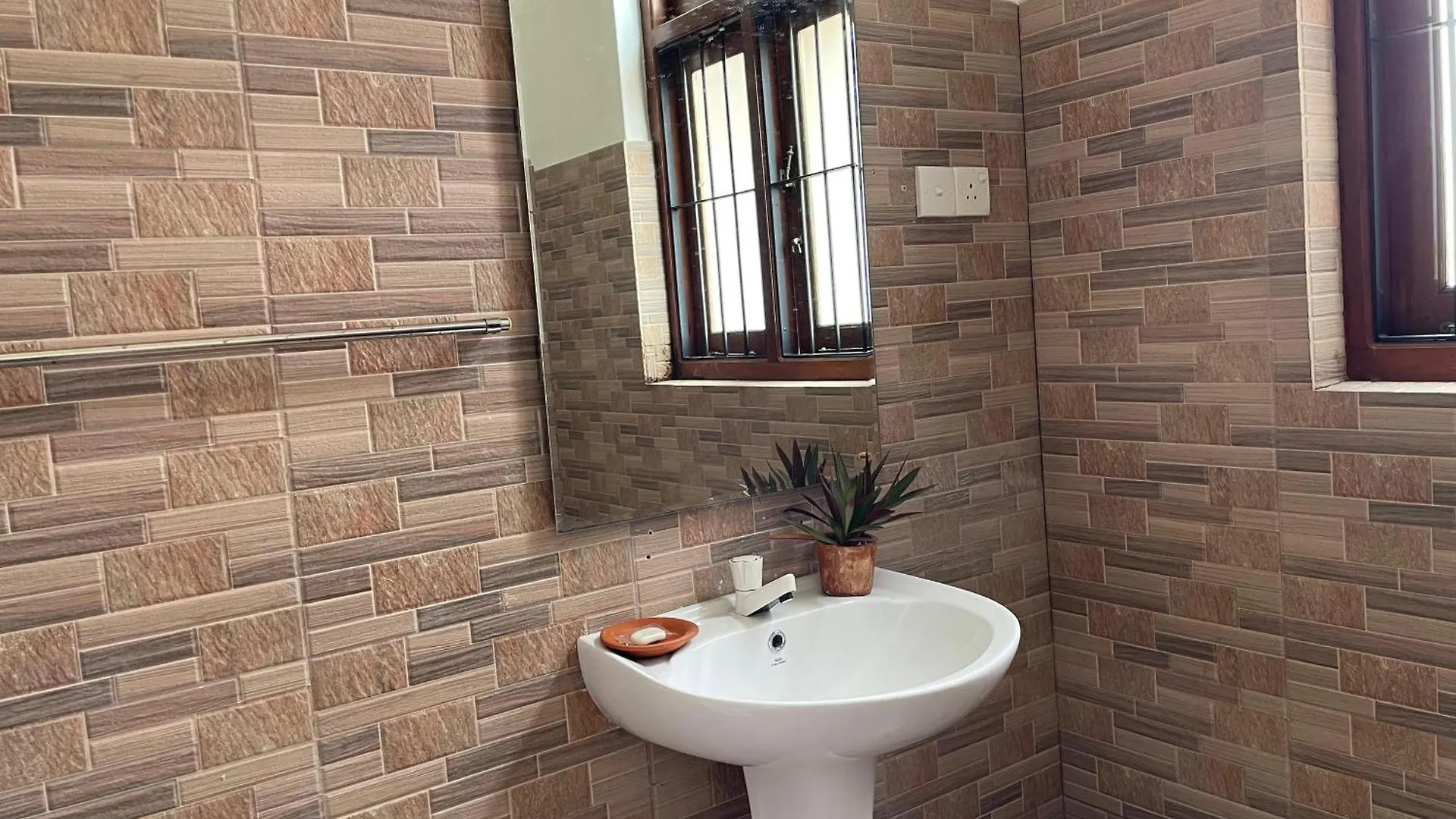 Blissfam Villa & Hostel Negombo