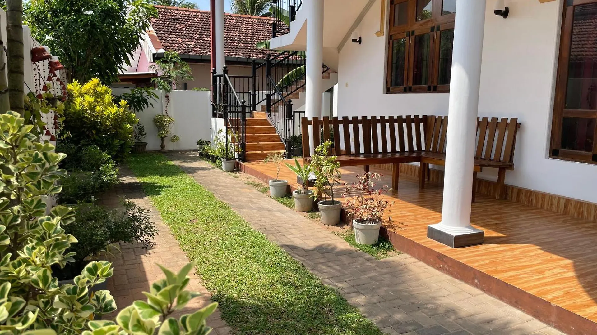 Blissfam Villa & Hostel Negombo Bed & Breakfast